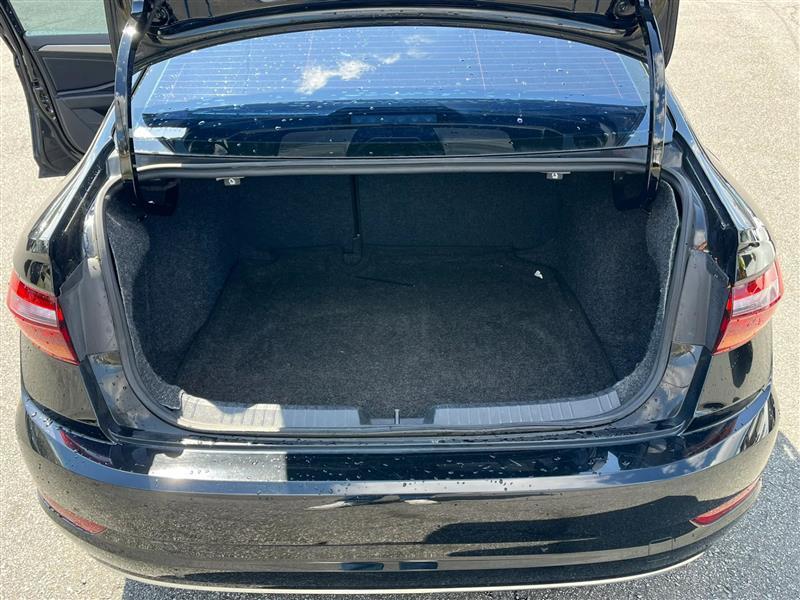 Volkswagen Jetta 1.4T S 8A 2019