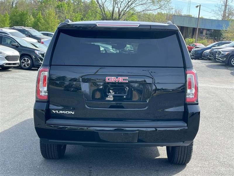GMC Yukon SLT 2WD 2020