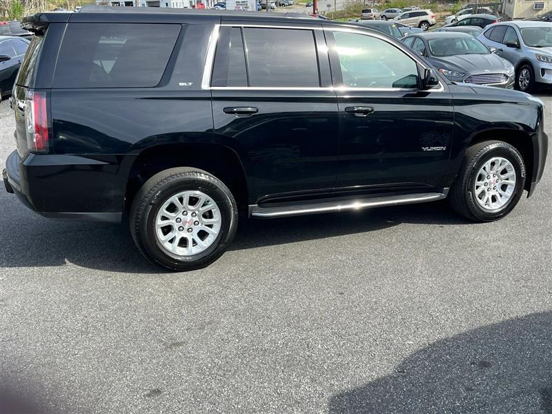 GMC Yukon SLT 2WD 2020