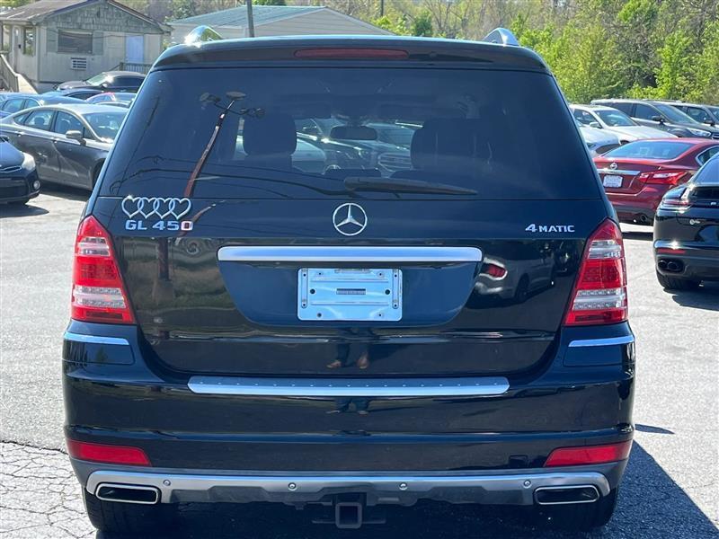 Mercedes-Benz GL-Class GL450 4MATIC 2011