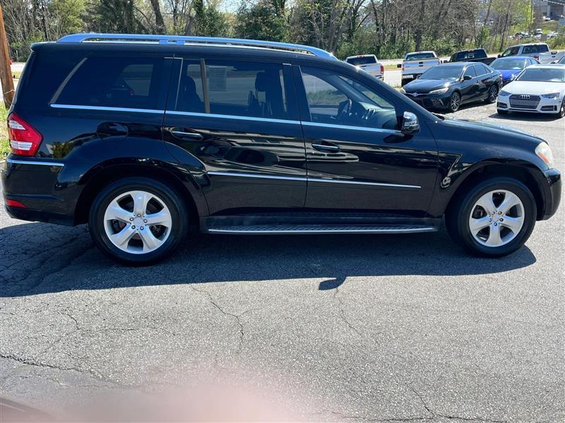 Mercedes-Benz GL-Class GL450 4MATIC 2011