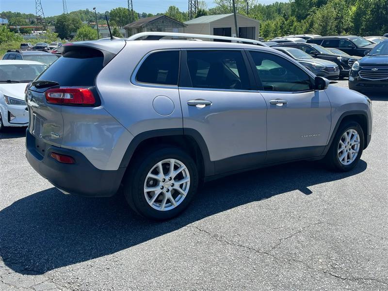 Jeep Cherokee Latitude Plus FWD 2018