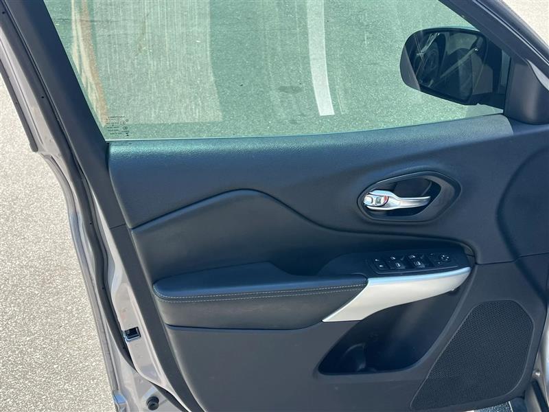 Jeep Cherokee Latitude Plus FWD 2018