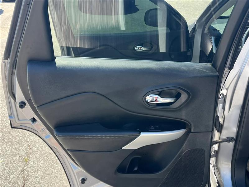 Jeep Cherokee Latitude Plus FWD 2018