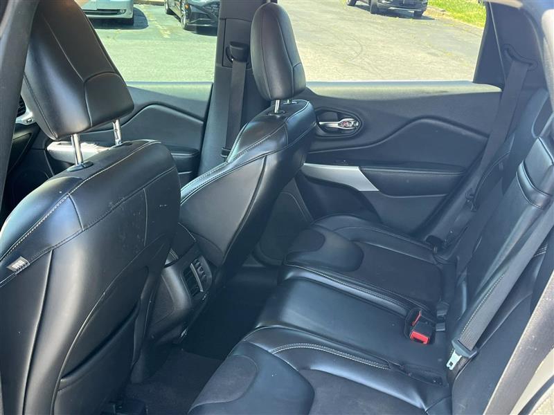 Jeep Cherokee Latitude Plus FWD 2018