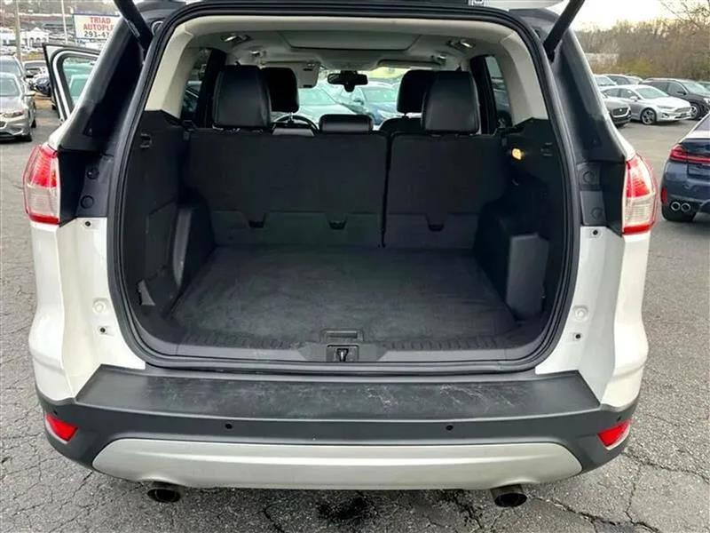 Ford Escape Titanium 4WD 2014