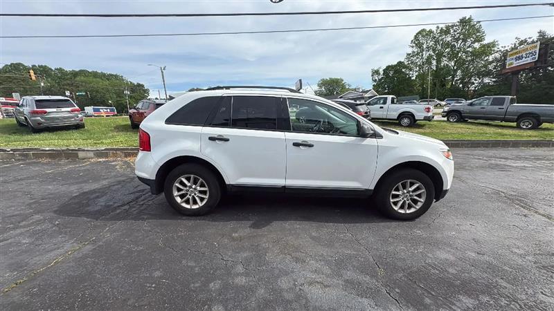 Ford Edge SE FWD 2014