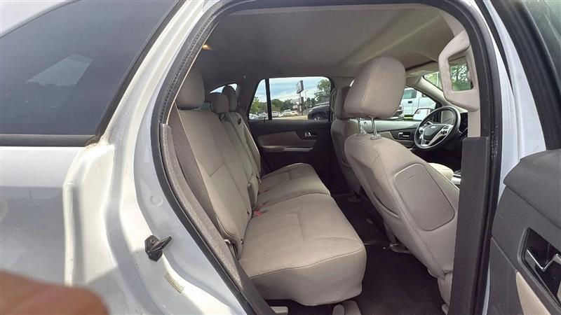 Ford Edge SE FWD 2014
