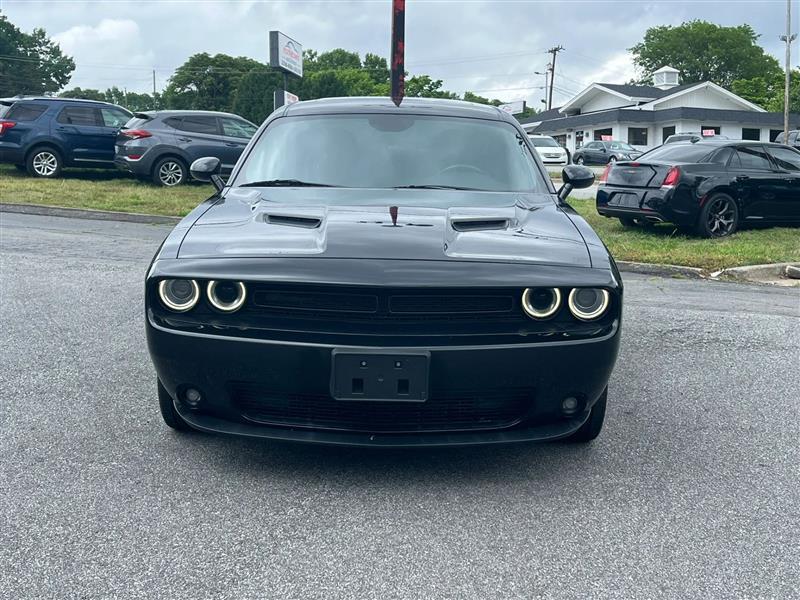 2020 Dodge Challenger SXT