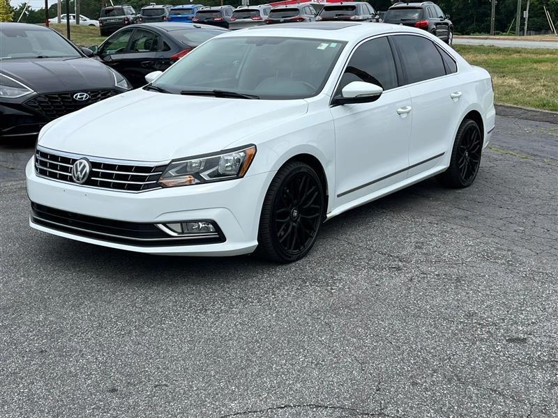 Volkswagen Passat SEL Premium 6A 2016