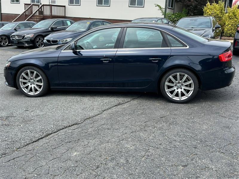 Audi A4 2.0 T Sedan quattro Tiptronic 2009