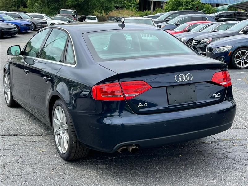 Audi A4 2.0 T Sedan quattro Tiptronic 2009