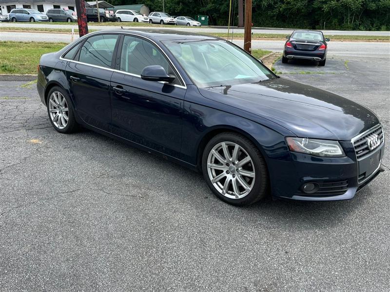 Audi A4 2.0 T Sedan quattro Tiptronic 2009