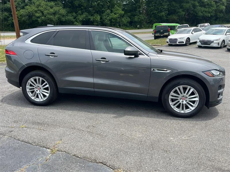 Jaguar F-Pace 20d Prestige 2018