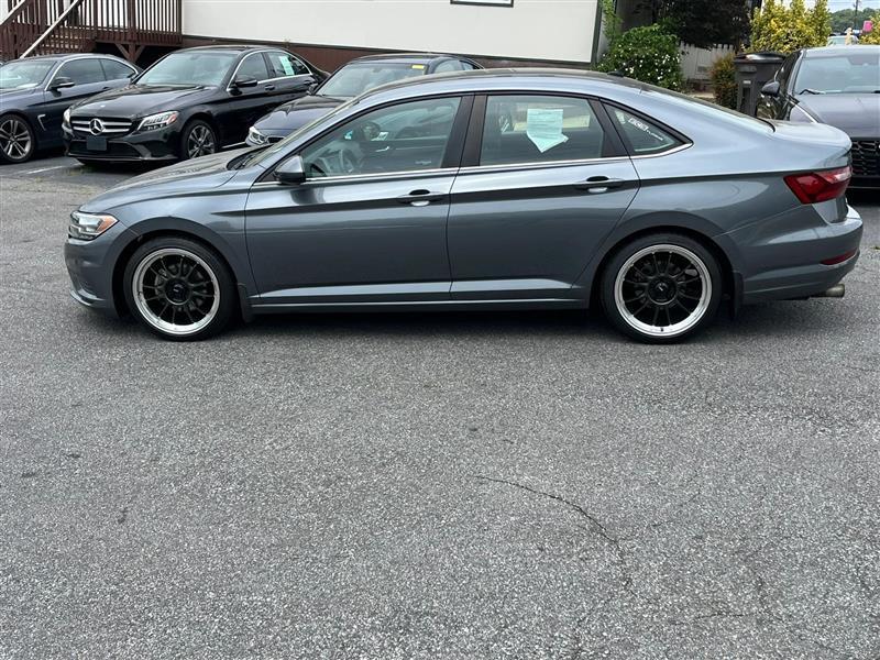 Volkswagen Jetta 1.4T S 8A 2021