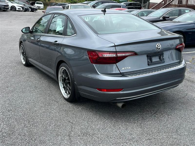 Volkswagen Jetta 1.4T S 8A 2021