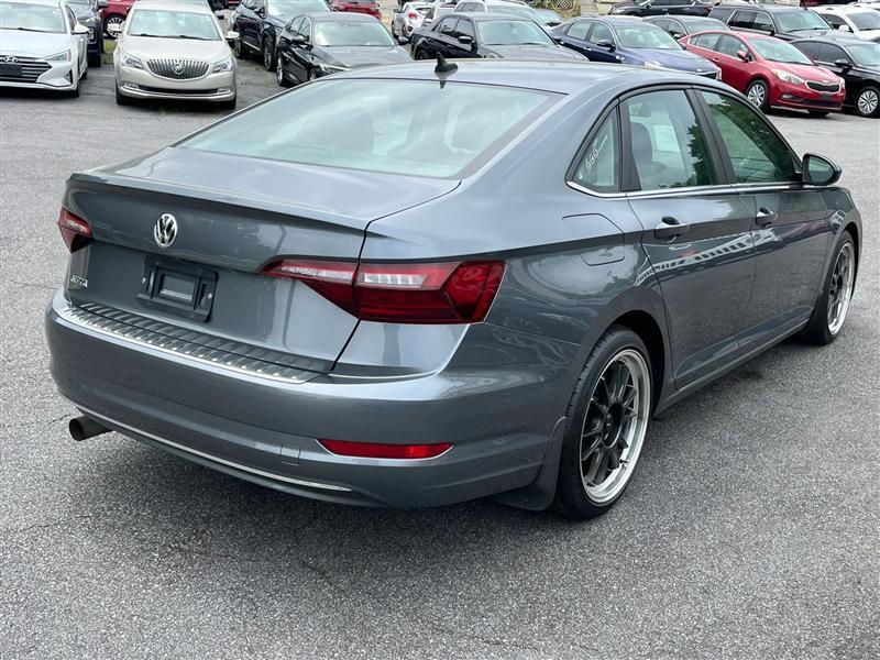 Volkswagen Jetta 1.4T S 8A 2021