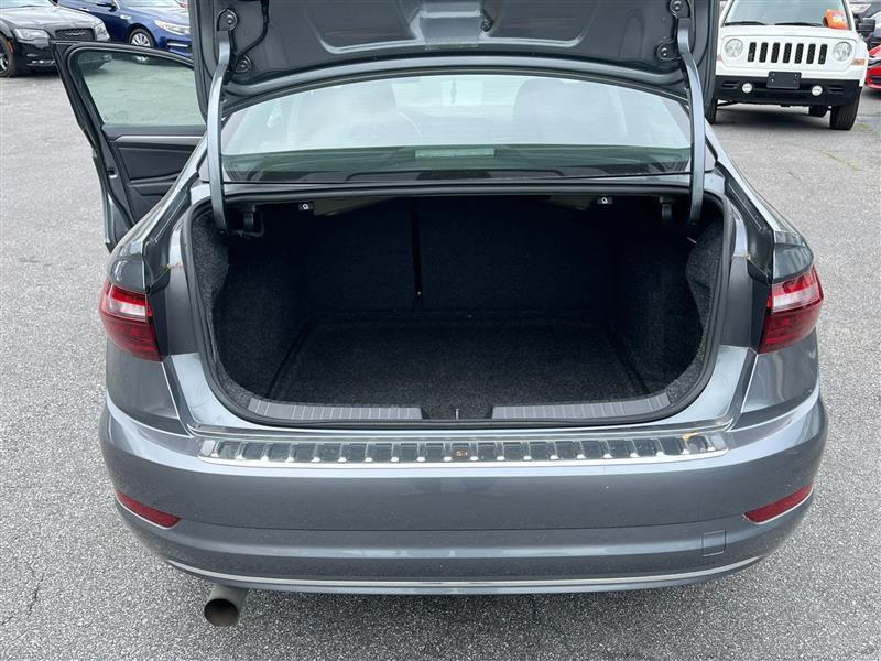 Volkswagen Jetta 1.4T S 8A 2021