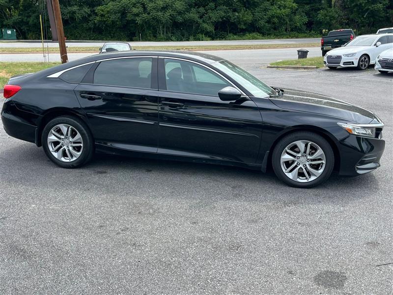 Honda Accord LX CVT 2018