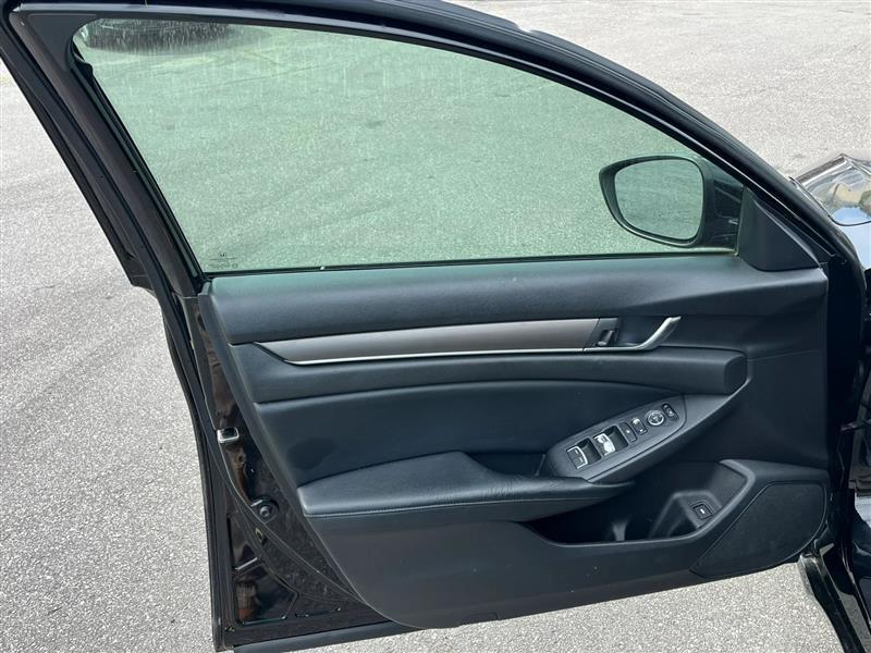 Honda Accord LX CVT 2018
