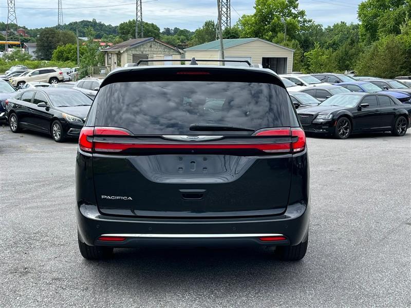 Chrysler Pacifica Touring-L 2021