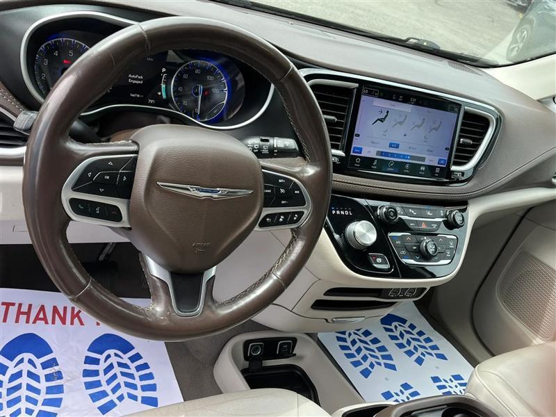 Chrysler Pacifica Touring-L 2021