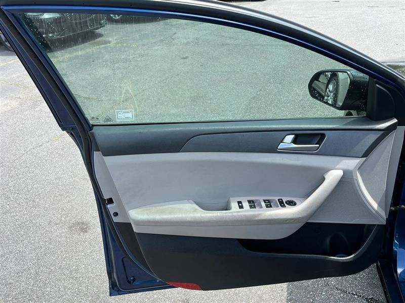 Hyundai Sonata SE 2015