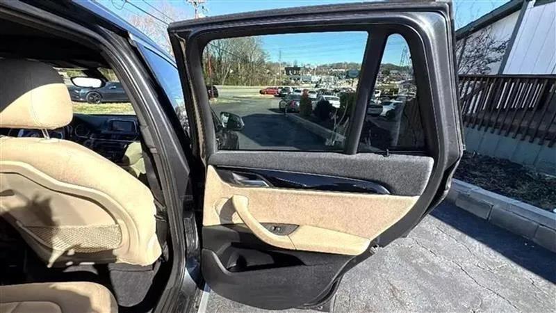 BMW X1 xDrive28i 2016
