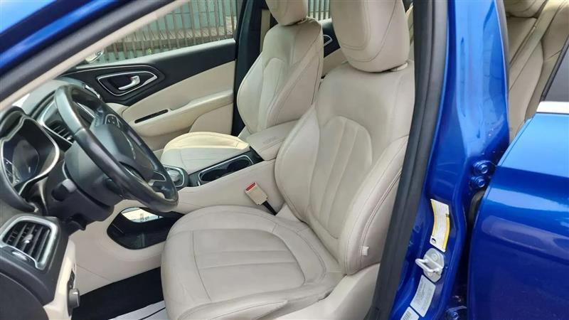 Chrysler 200 Limited Platinum 2017