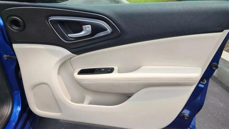 Chrysler 200 Limited Platinum 2017