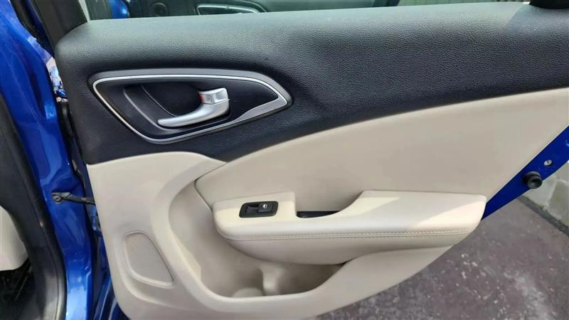 Chrysler 200 Limited Platinum 2017