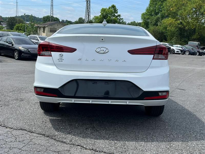 Hyundai Elantra Limited 2020