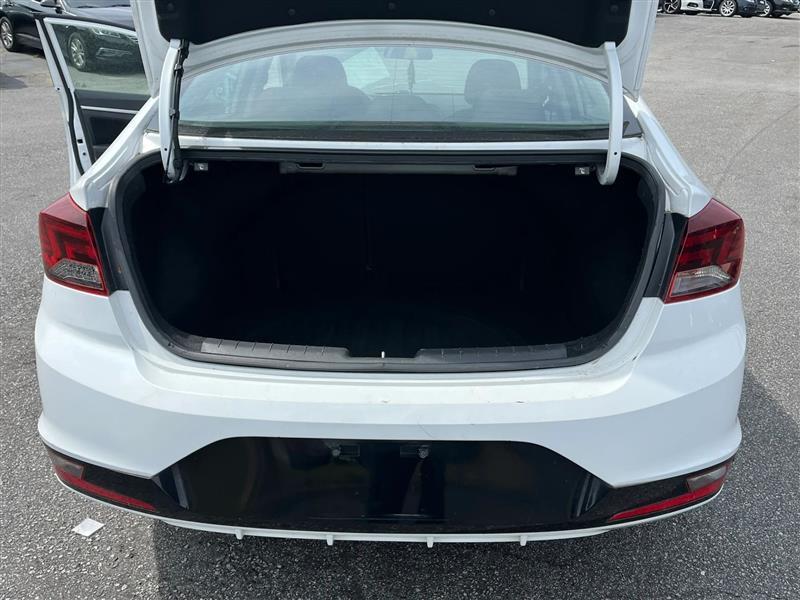 Hyundai Elantra Limited 2020