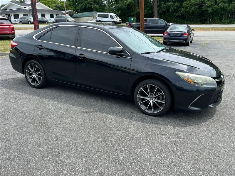Toyota Camry XSE V6 2015