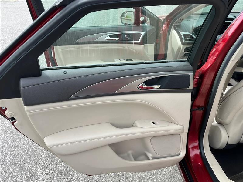 Lincoln MKZ Premier FWD 2018