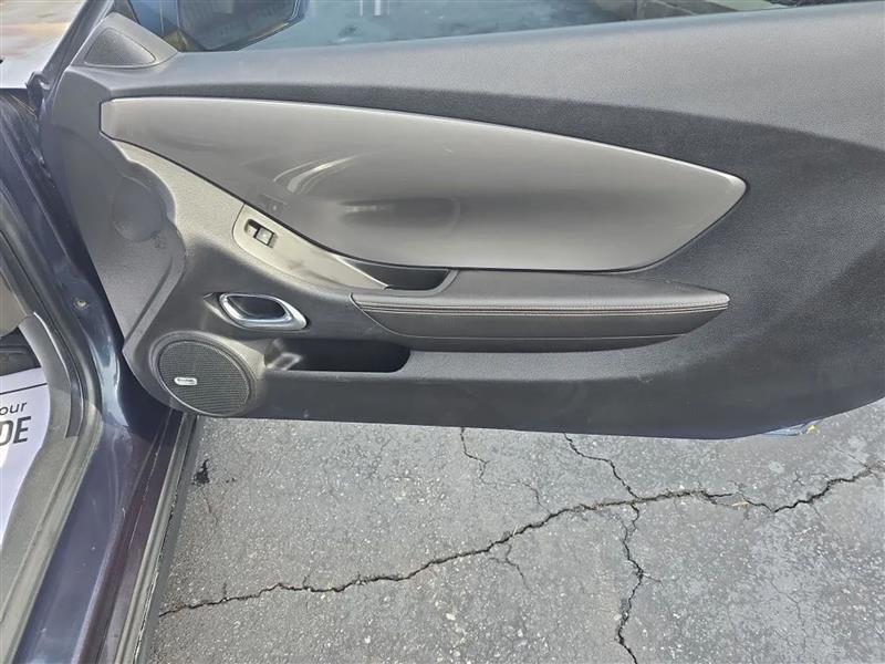 Chevrolet Camaro Coupe 1LT 2014
