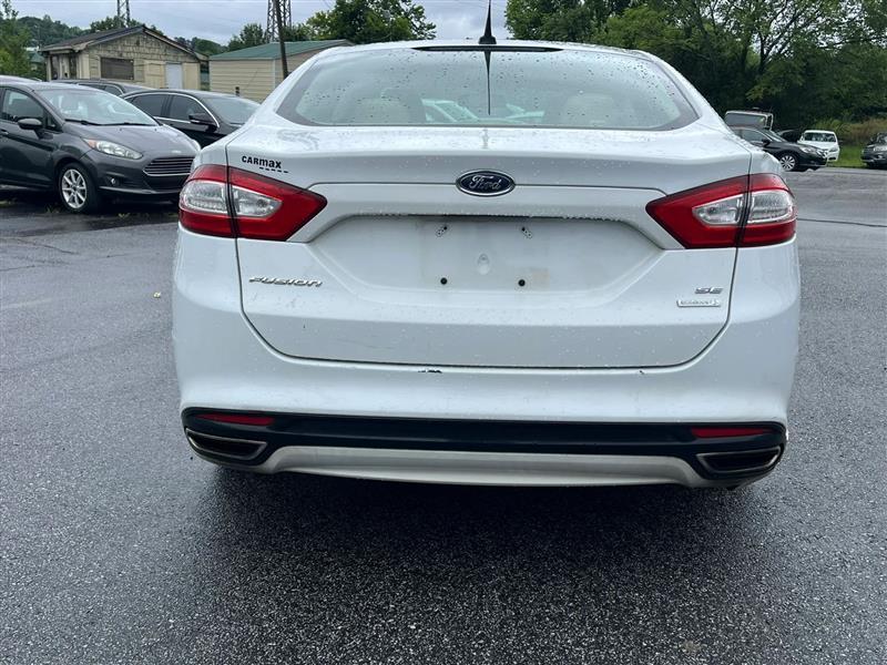 Ford Fusion SE 2014