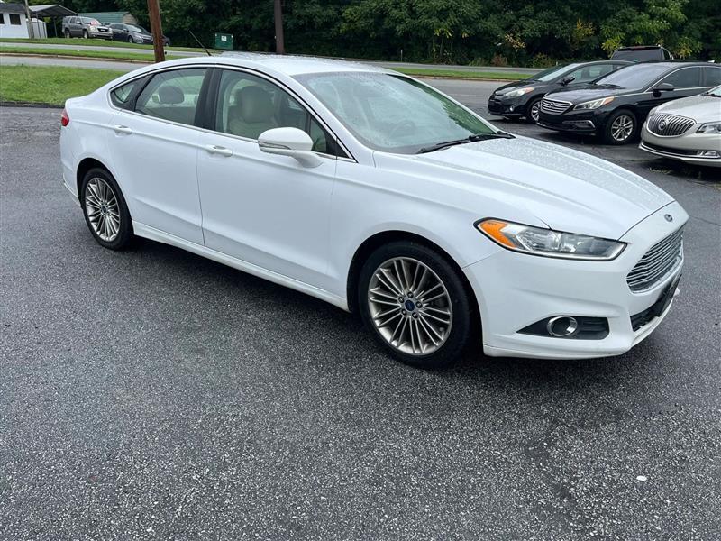 Ford Fusion SE 2014