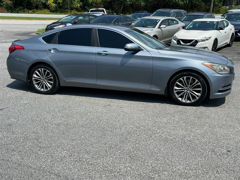 Hyundai Genesis 3.8L 2015