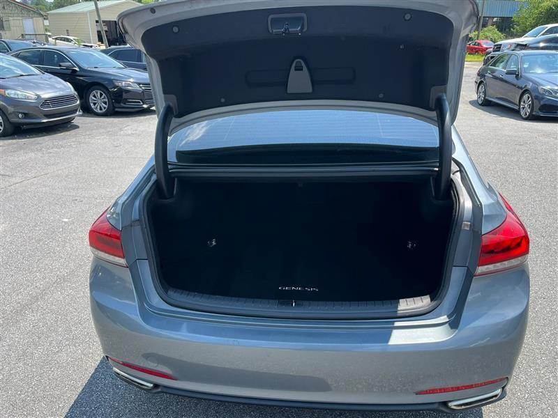 Hyundai Genesis 3.8L 2015