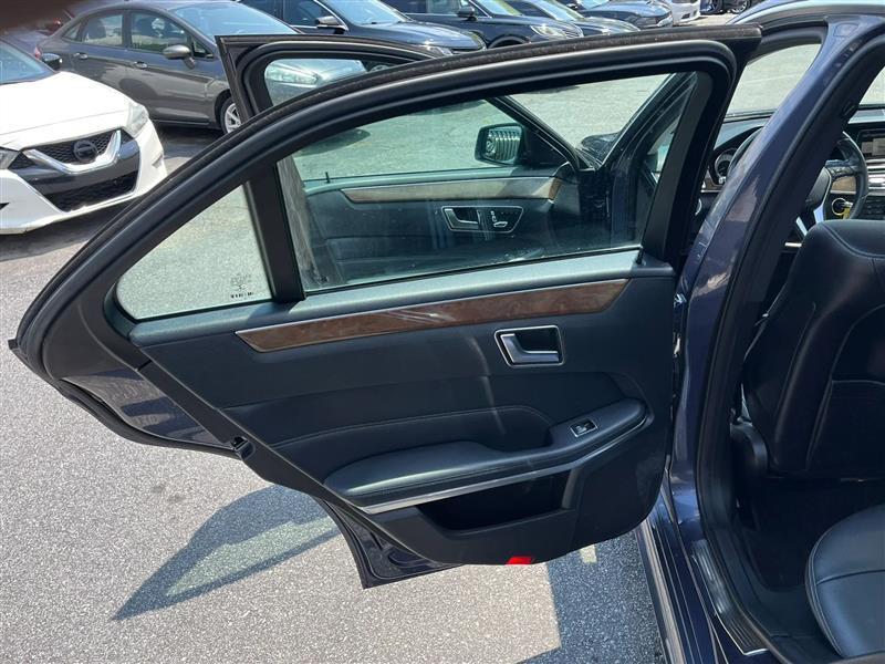 Mercedes-Benz E-Class E350 4MATIC Sedan 2014