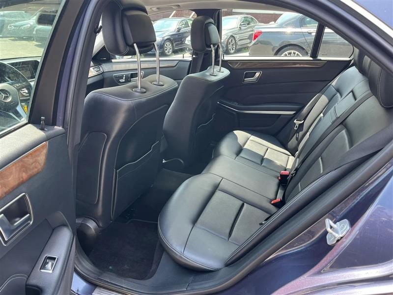 Mercedes-Benz E-Class E350 4MATIC Sedan 2014