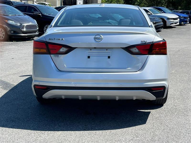 Nissan Altima 2.5 SV 2023
