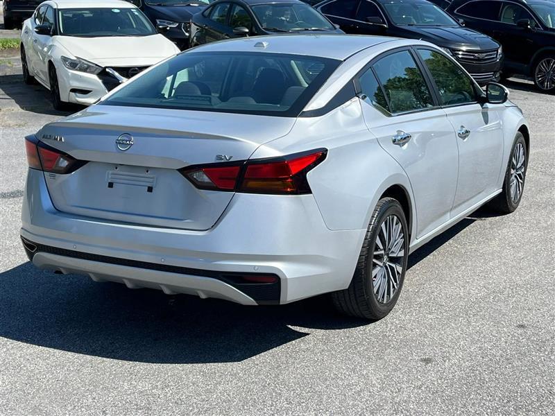 Nissan Altima 2.5 SV 2023