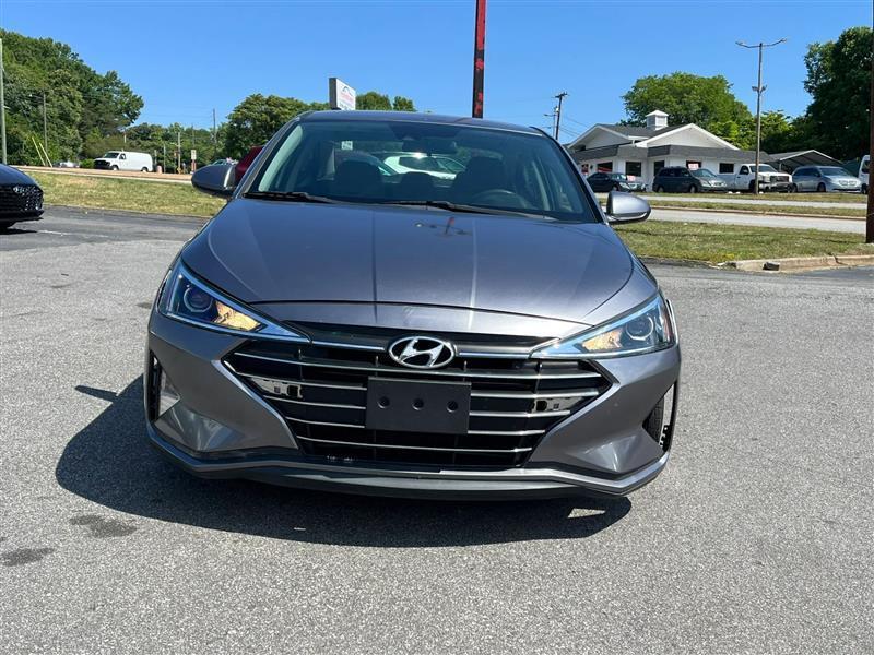 Hyundai Elantra Limited 2019