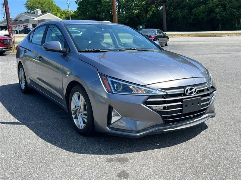 Hyundai Elantra Limited 2019