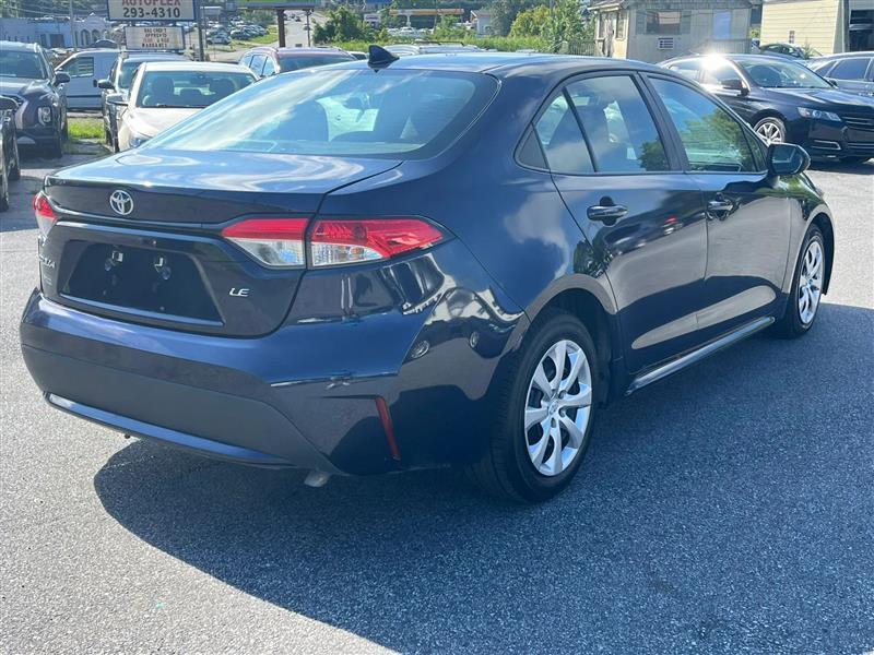 Toyota Corolla LE 2022