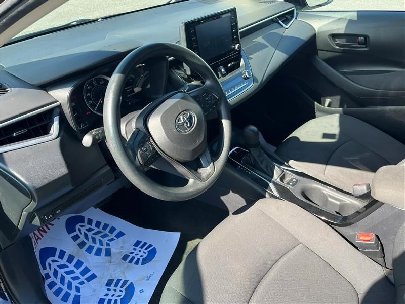 Toyota Corolla LE 2022