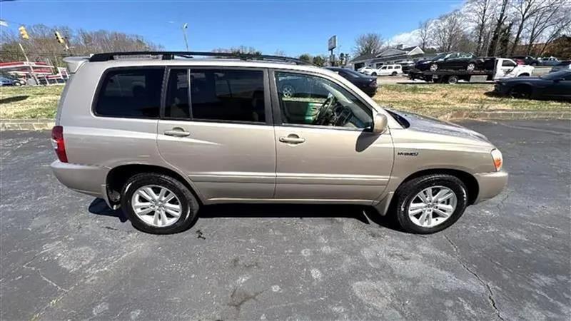 Toyota Highlander Hybrid Limited 2WD 2006