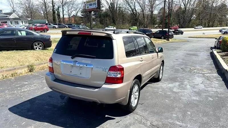 Toyota Highlander Hybrid Limited 2WD 2006
